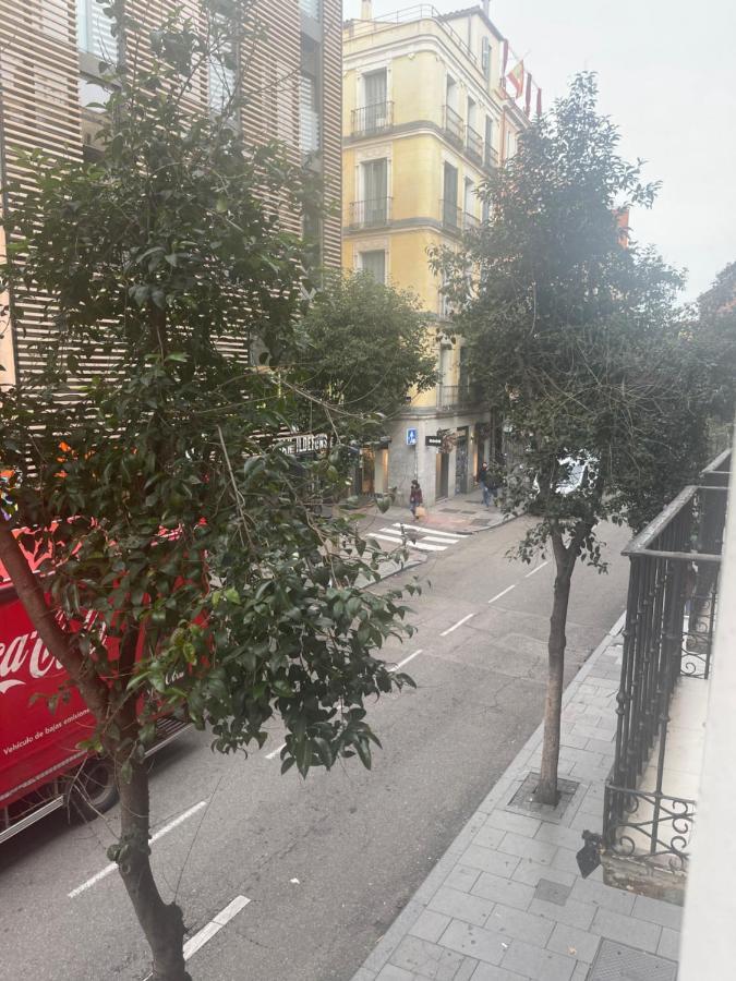 Apartamento Delux Madrid Exterior foto